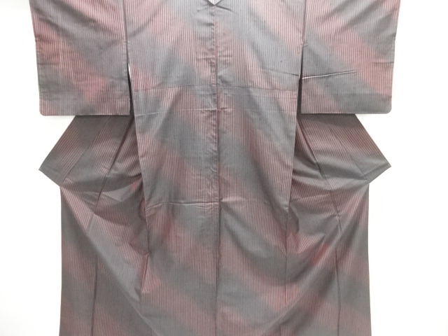 縞織り出し縦節紬着物